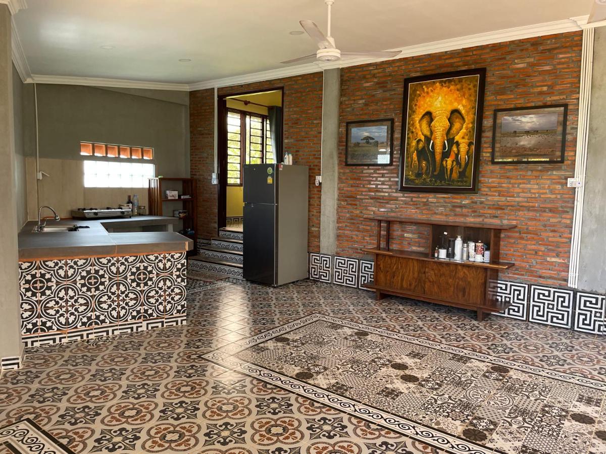 Silk Island Homestay Phnom Pen Exterior foto